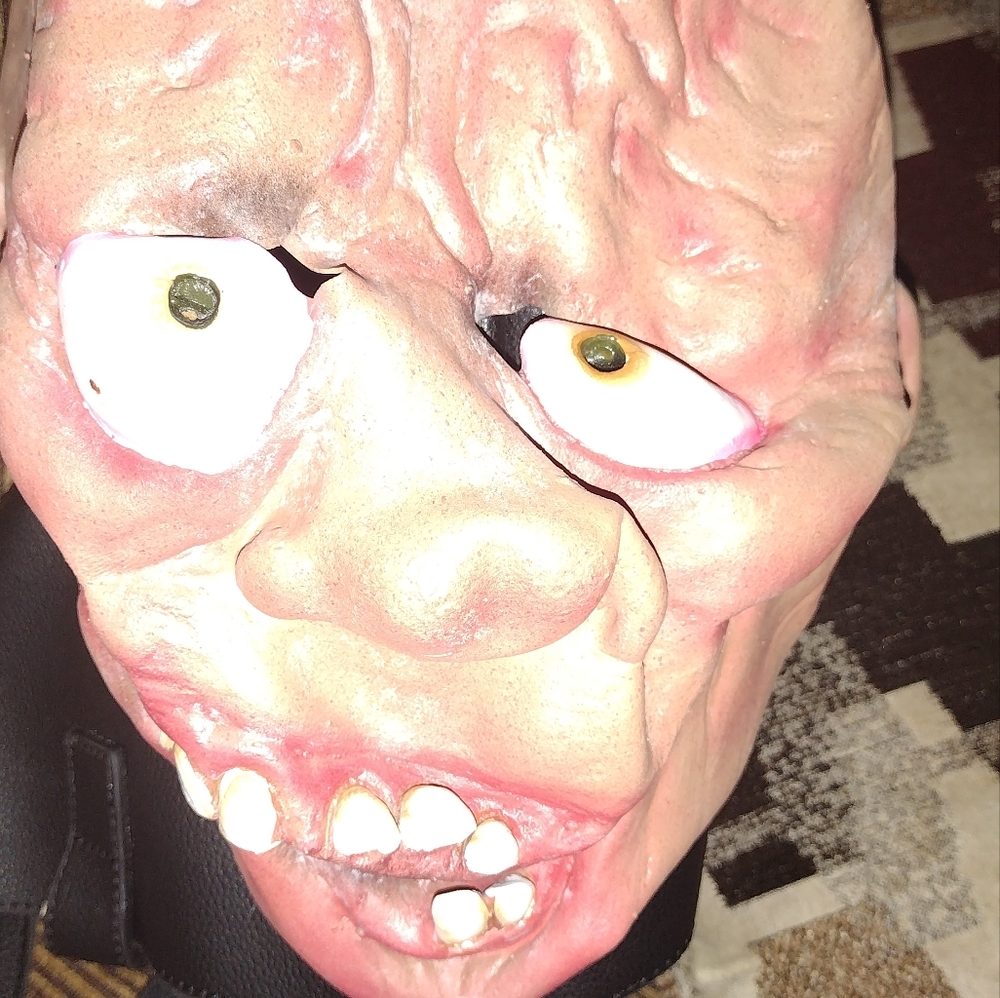 PMG Paper Magic Group Creepy Troll Mask.